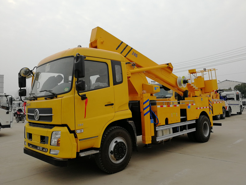 东风天锦26米伸缩臂高空作业车-直臂式高空作业车