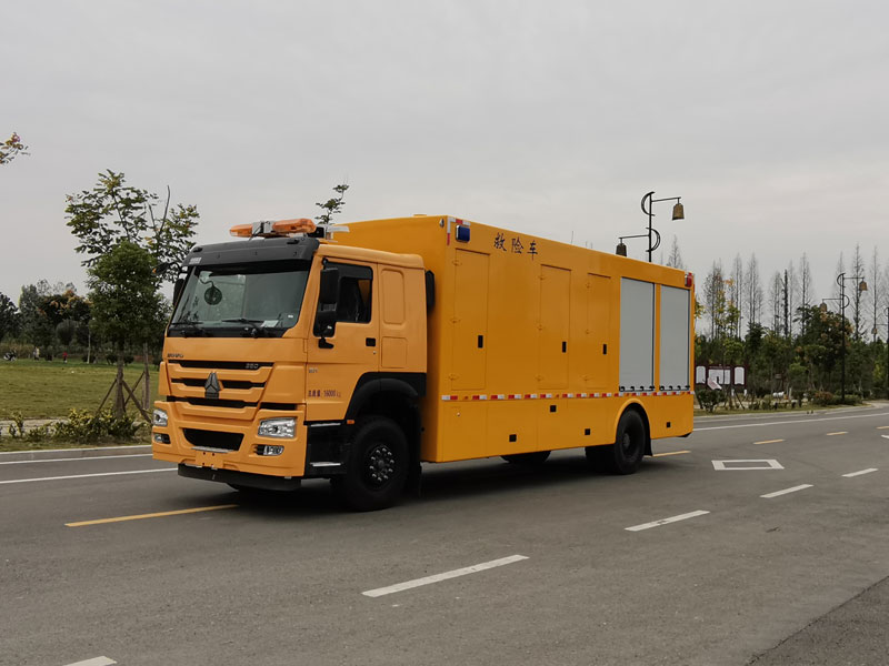 国六重汽豪沃救险车